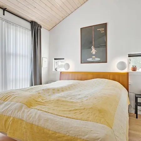Feriehus Stunning In With Kitchen