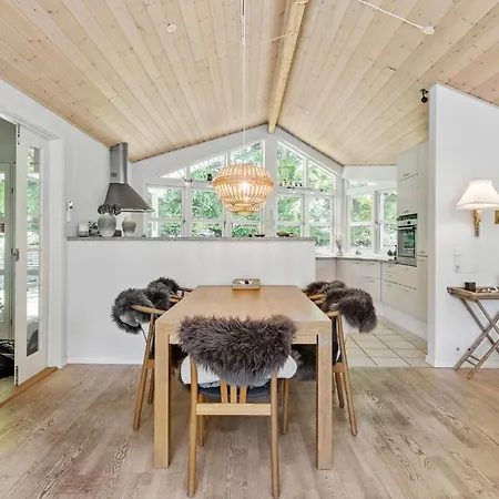 度假居 Stunning In With Kitchen *