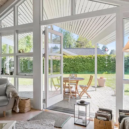 Stunning In With Kitchen Højby